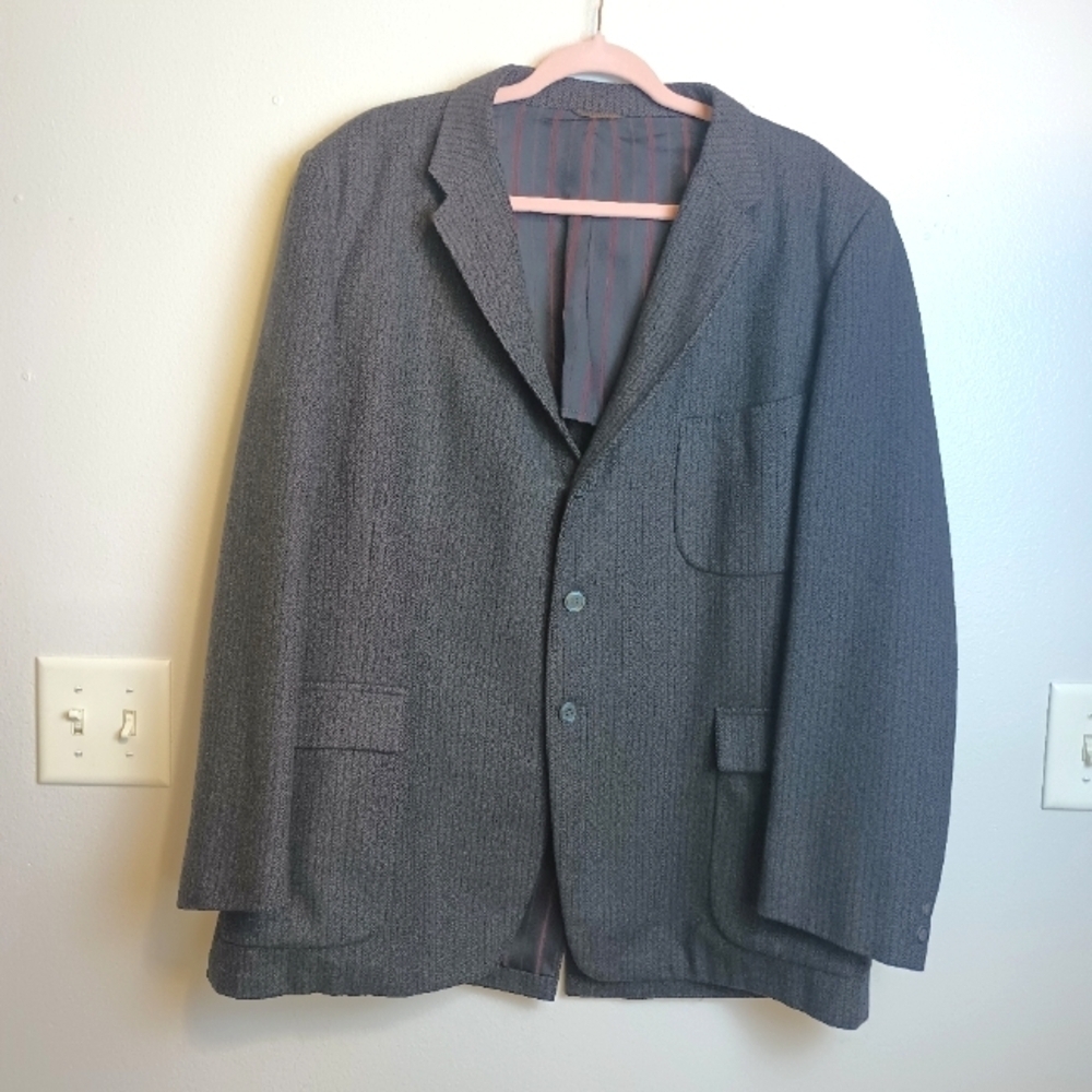 Alpagora by Stratbury Tailored Men's Suit Coat Measures 42R